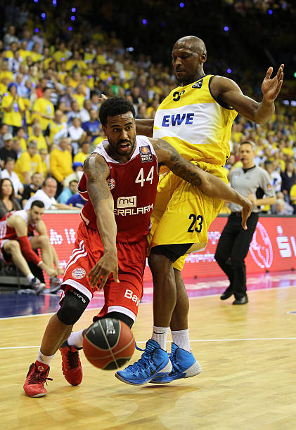 在多场硬仗 在多场硬仗