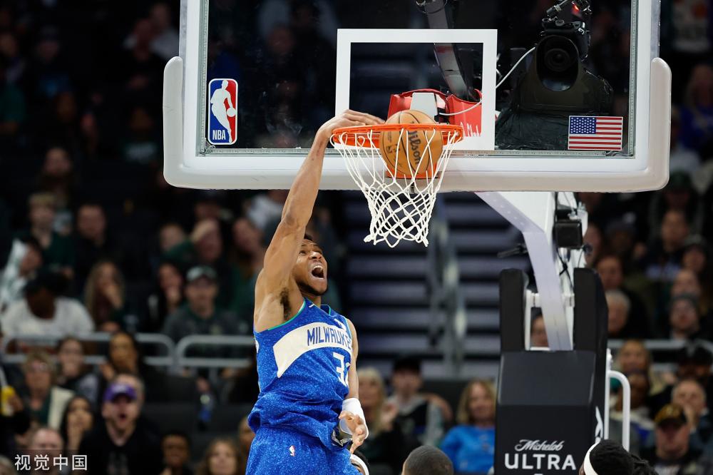 队友们在训 队友们在训