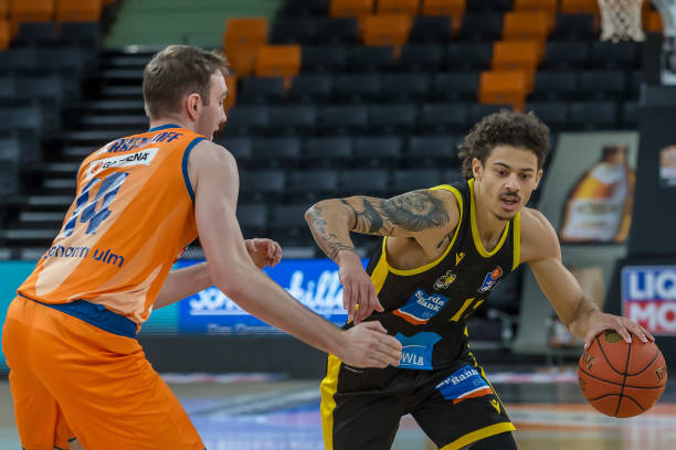 赛中极具杀 赛中极具杀