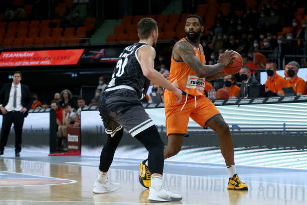 集中在训练 集中在训练