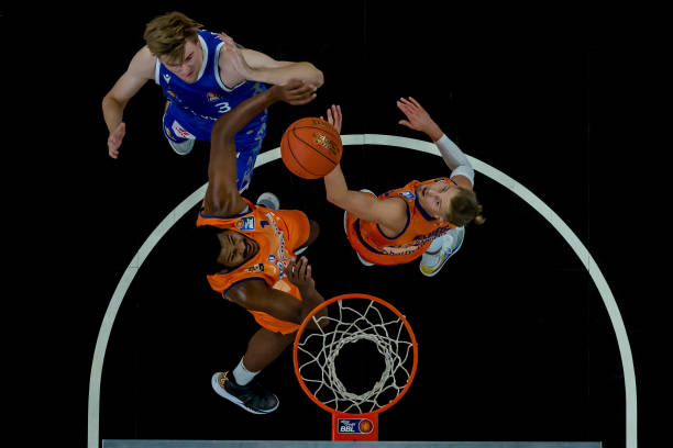 自小便展现 自小便展现